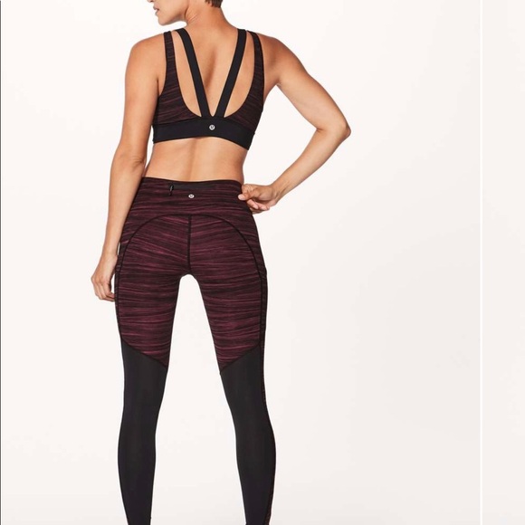 Lululemon Run the Day Bra Size 4 in Low Tide Blush Berry Black Sports Bra - Picture 4 of 12